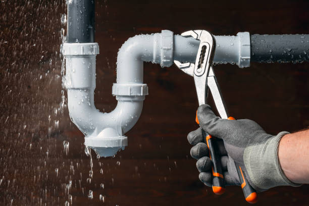 Professional Sewer Line Repair technician working in Holcomb, KS